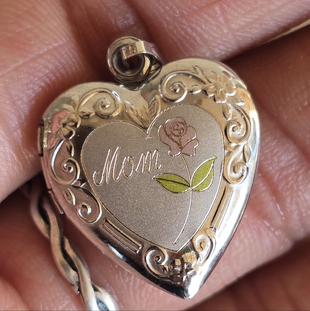 Solid Sterling Silver 925 Heart Mom Engraved Lock… - image 8